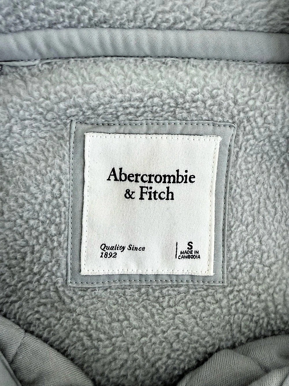 Abercrombie & Fitch Asymmetrical Snap Quilted Fleece Pullover Lt Blue Sz S - Picture 3 of 3
